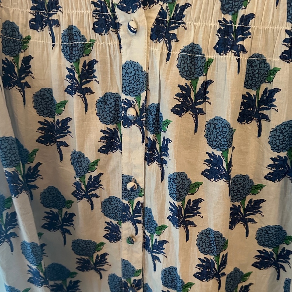 THML S White Shirt with Blue and Green Floral Design - Picture 4 of 5